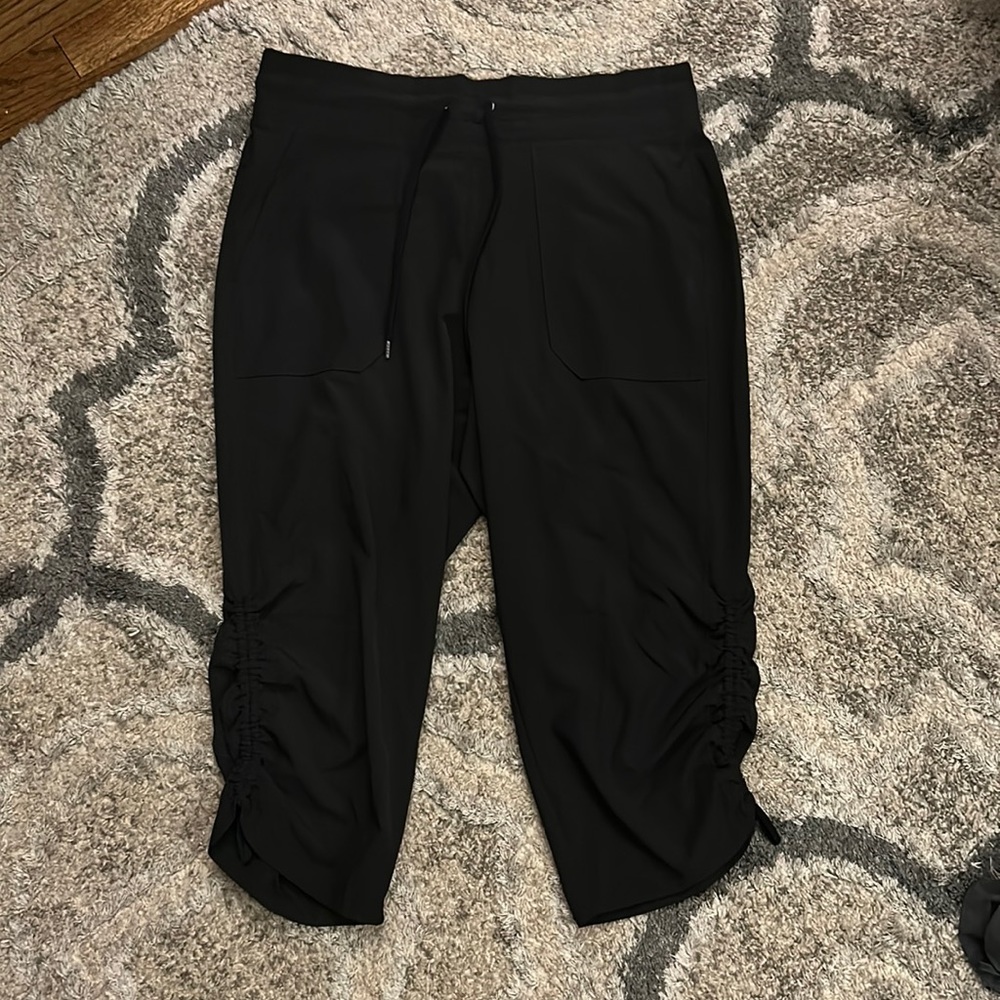 Tek Gear DryTek capris - black